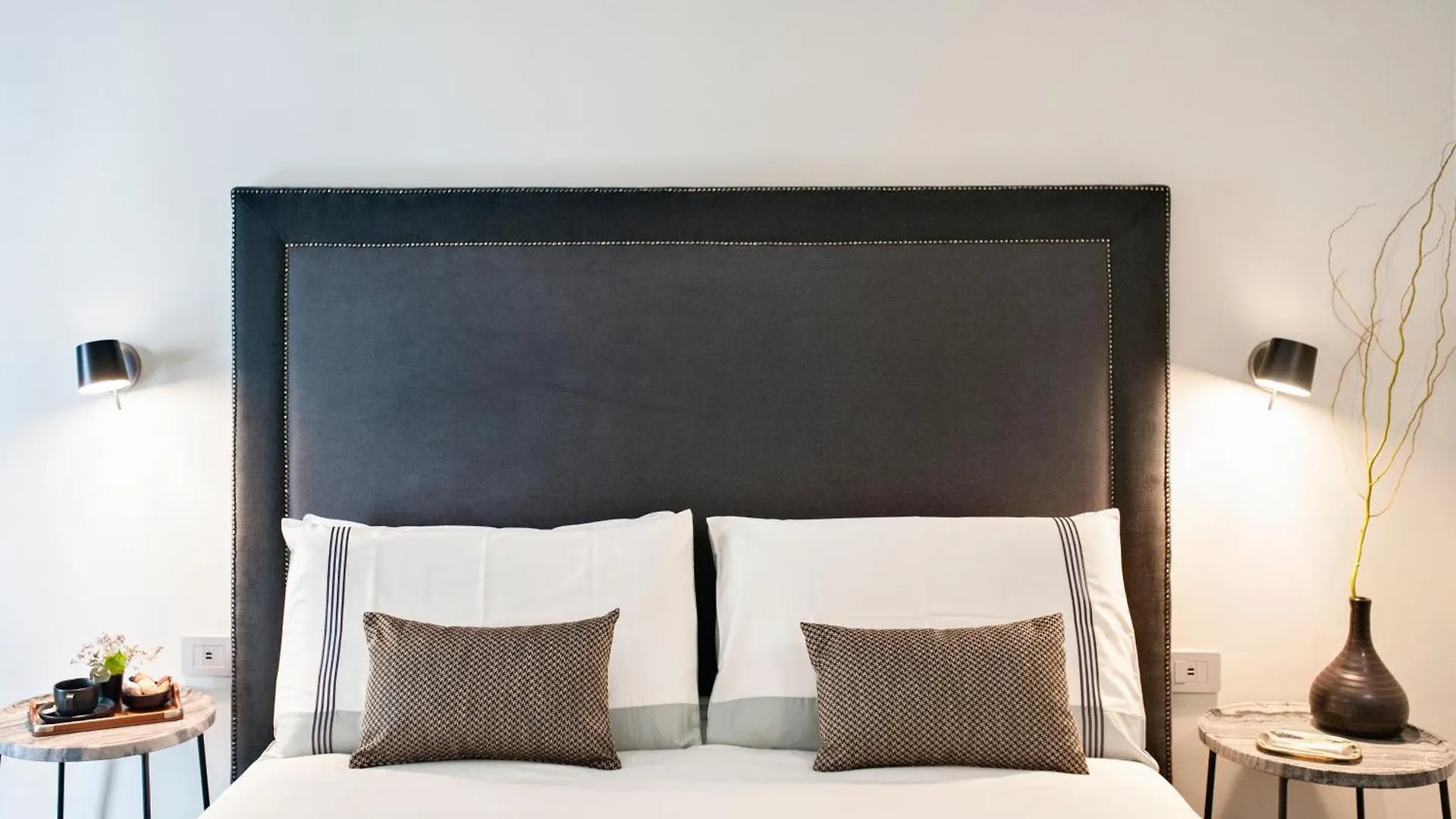 Hon - Lecce Hospitality Apartment 0*,